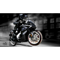 Bajaj Pulsar RS 200